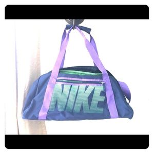 Like new Nike Duffel Bag